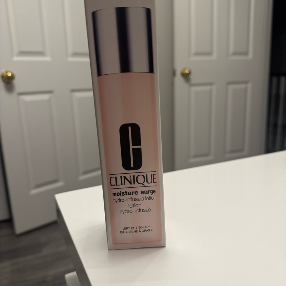 NEW - Clinique Moisture Surge Hydro-Infused Lotion